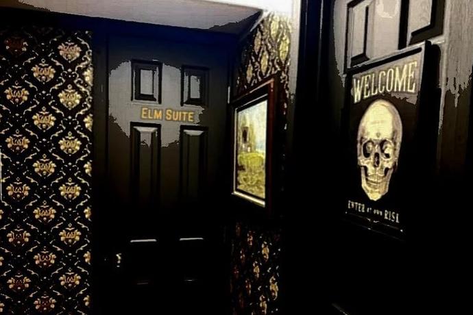 ESCAPE ROOM TERROR