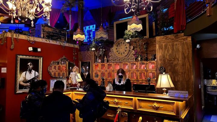 Escape Hotel Hollywood photo 4